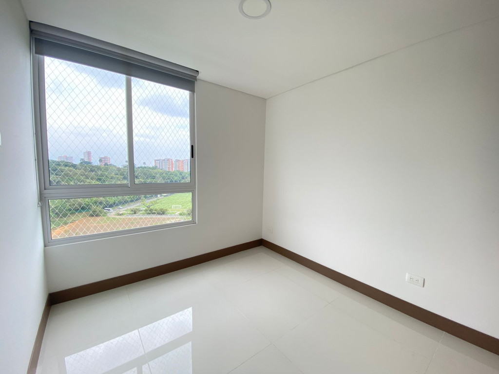 Apartamento En Venta - Ciudad Jardín, Cali