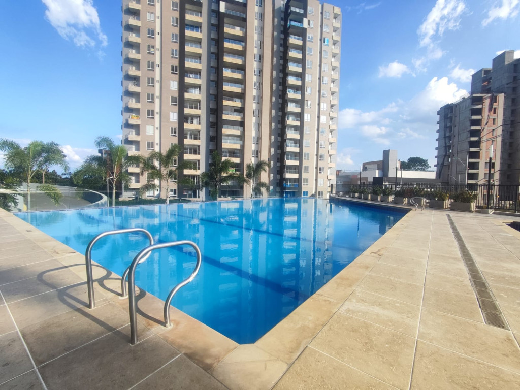 Apartamento En Arriendo - Ciudad Jardín, Cali