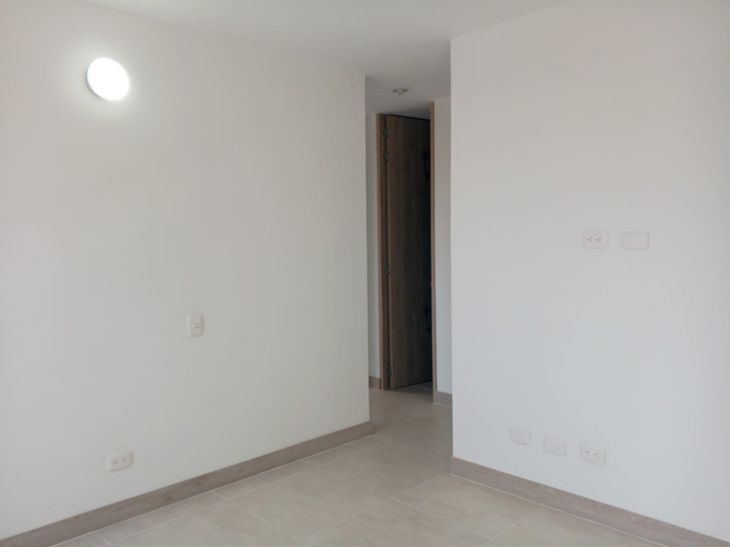 Apartamento En Arriendo - Prados Del Norte, Cali