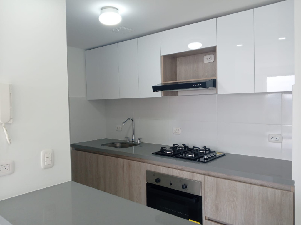 Apartamento En Arriendo - Prados Del Norte, Cali