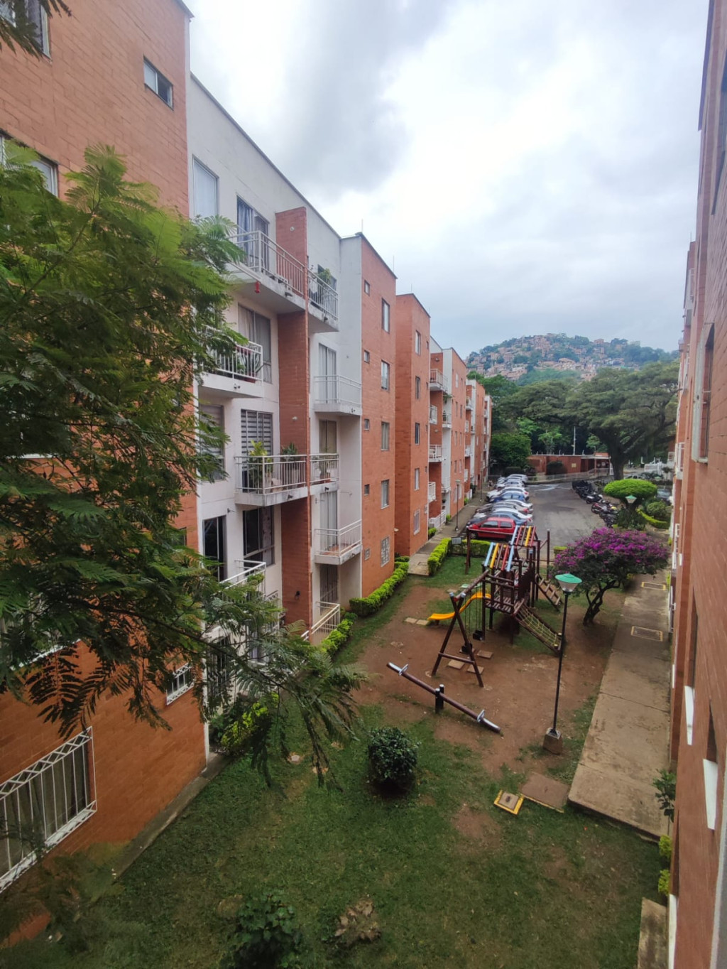 Apartamento En Arriendo - Sector Cañaveralejo Guadalupe, Cali