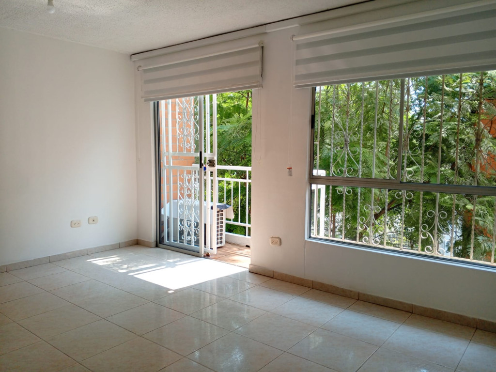 Apartamento En Arriendo - Sector Cañaveralejo Guadalupe, Cali