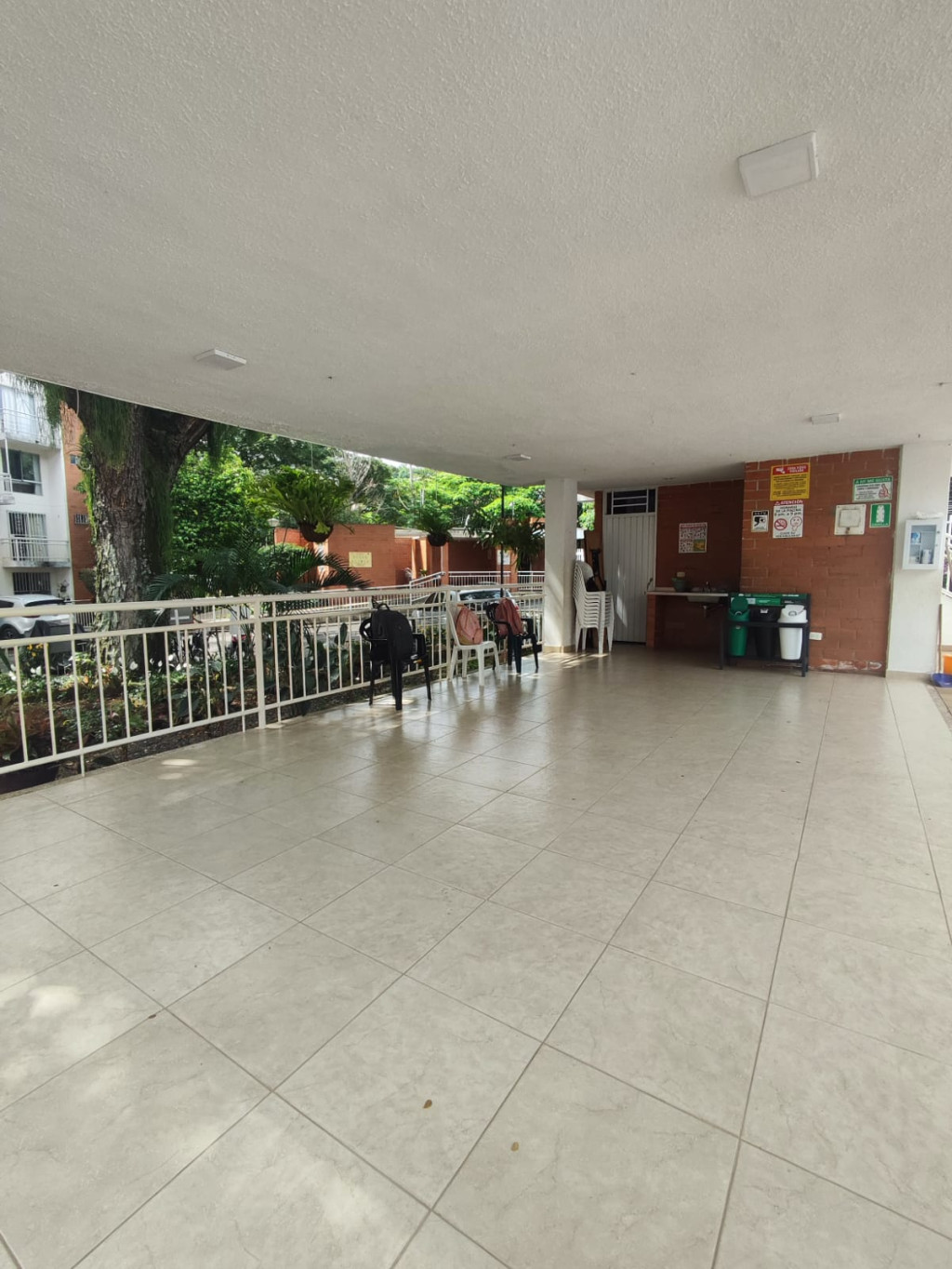 Apartamento En Arriendo - Sector Cañaveralejo Guadalupe, Cali