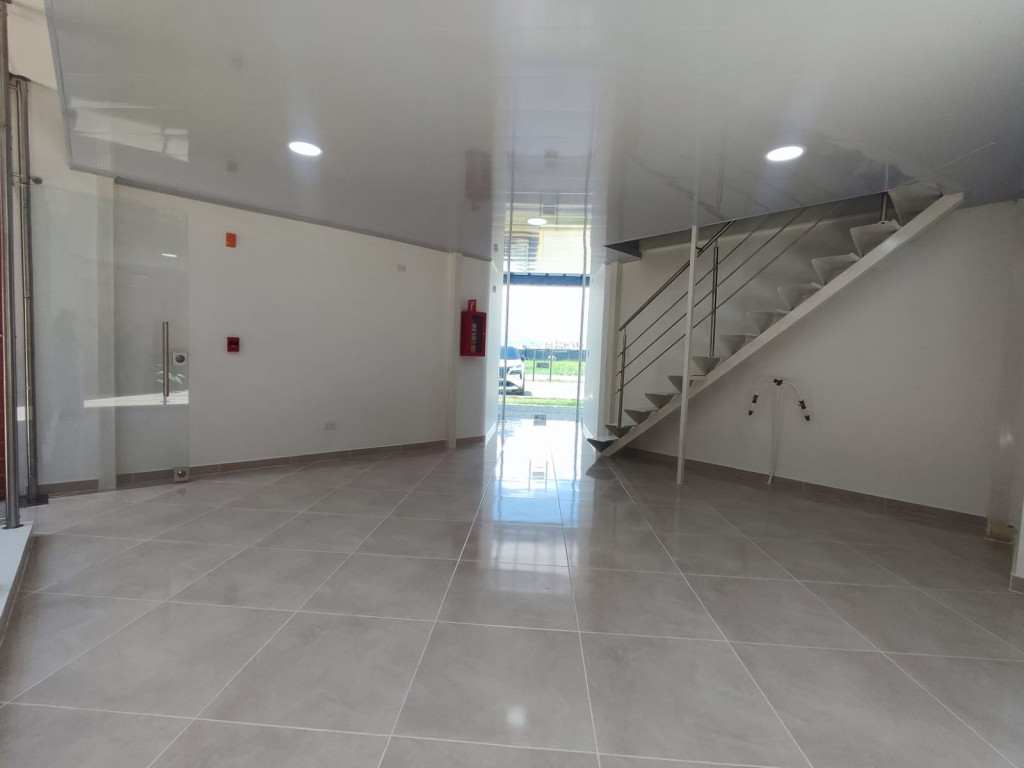 Local En Arriendo - Valle Del Lili, Cali