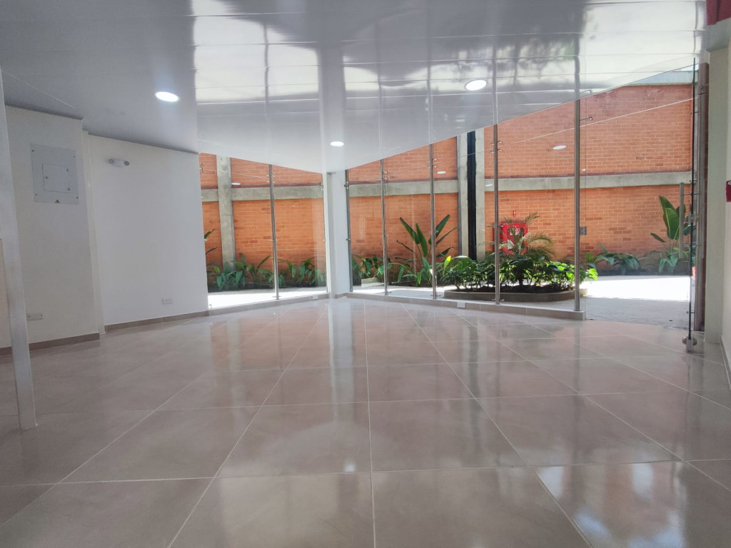 Local En Arriendo - Valle Del Lili, Cali