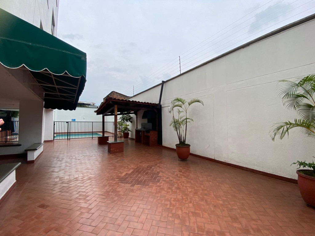 Apartamento En Venta - El Refugio, Cali