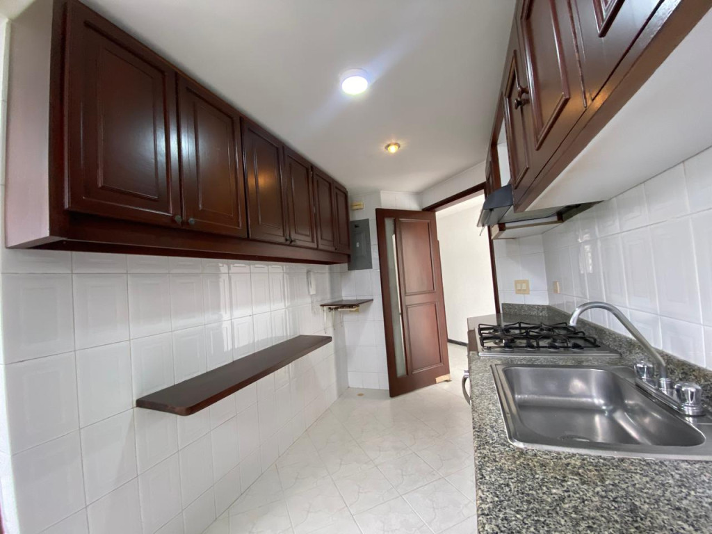 Apartamento En Venta - El Refugio, Cali