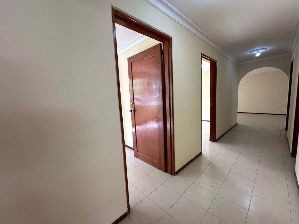 Apartamento En Venta - Capri, Cali