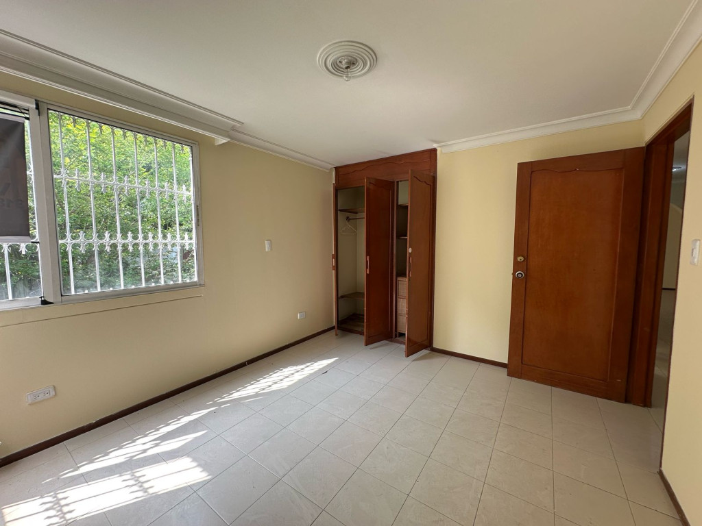 Apartamento En Venta - Capri, Cali