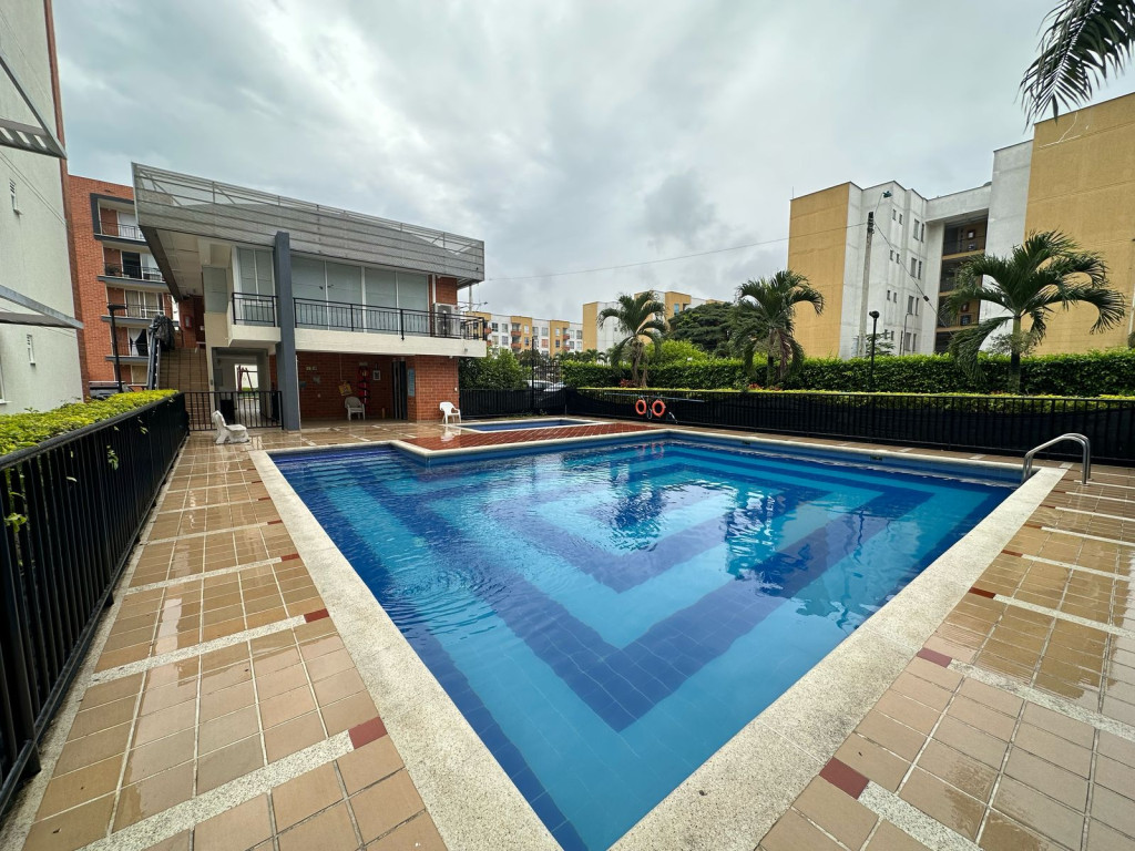 Apartamento En Venta - Bochalema, Cali