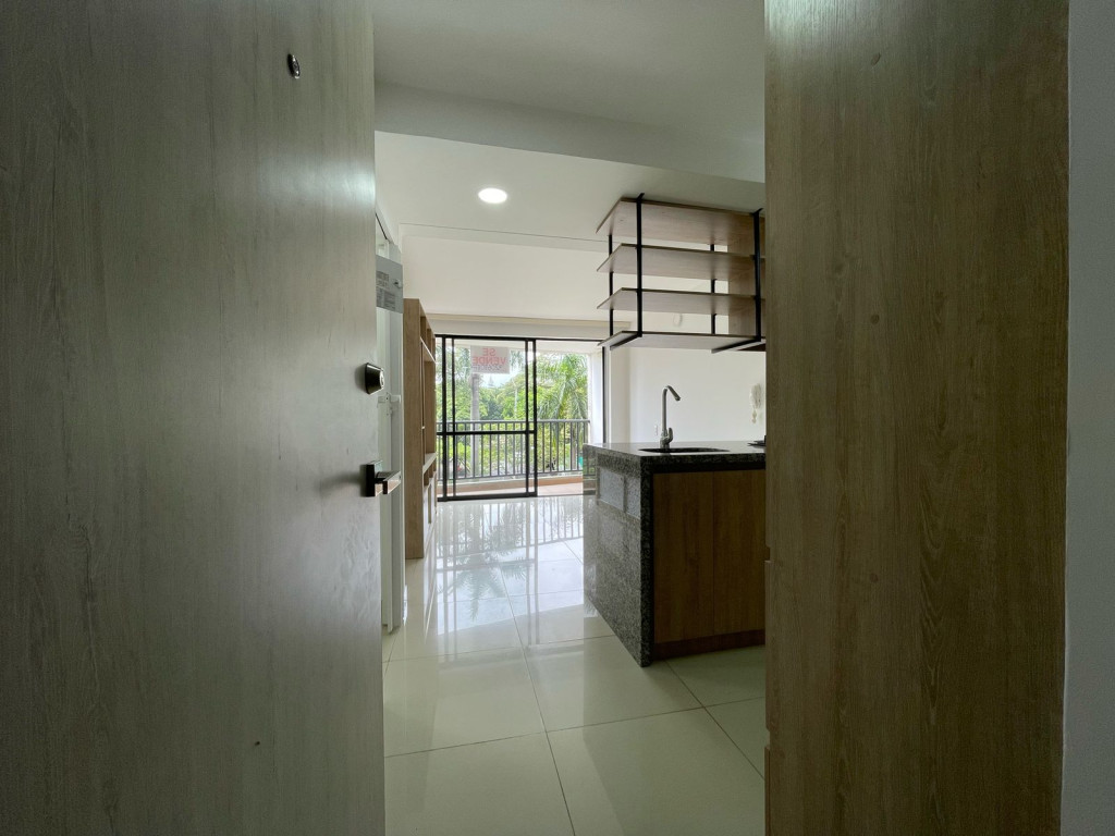 Apartamento En Venta - Urbanización La Flora, Cali