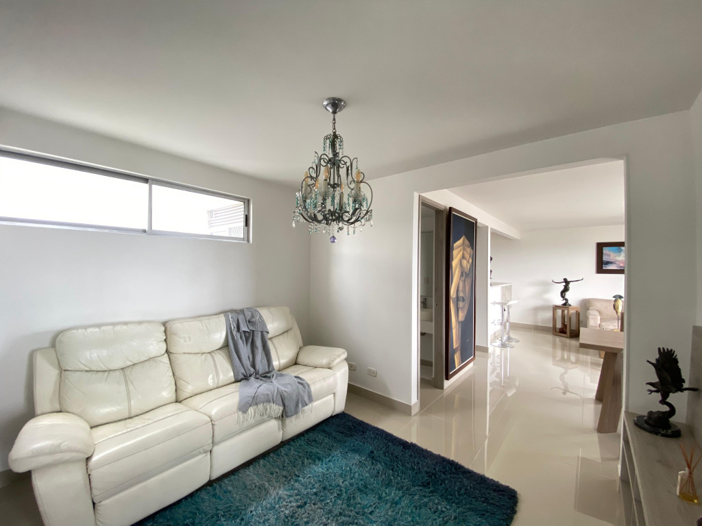 Apartamento En Venta - Valle Del Lili, Cali