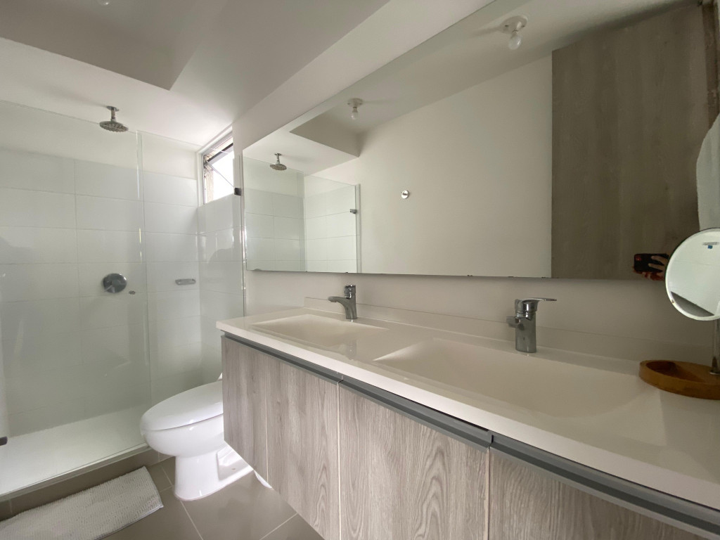 Apartamento En Venta - Valle Del Lili, Cali