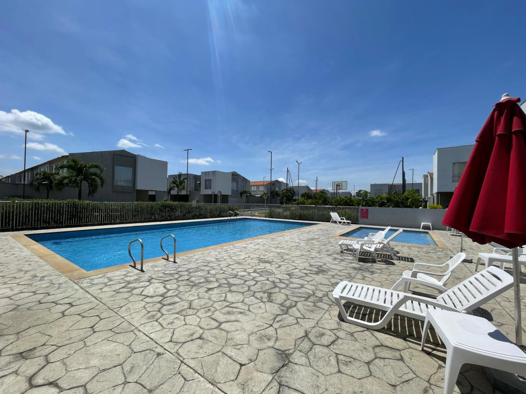 Casa En Arriendo - Ciudad Country - Jamundi, Jamundí
