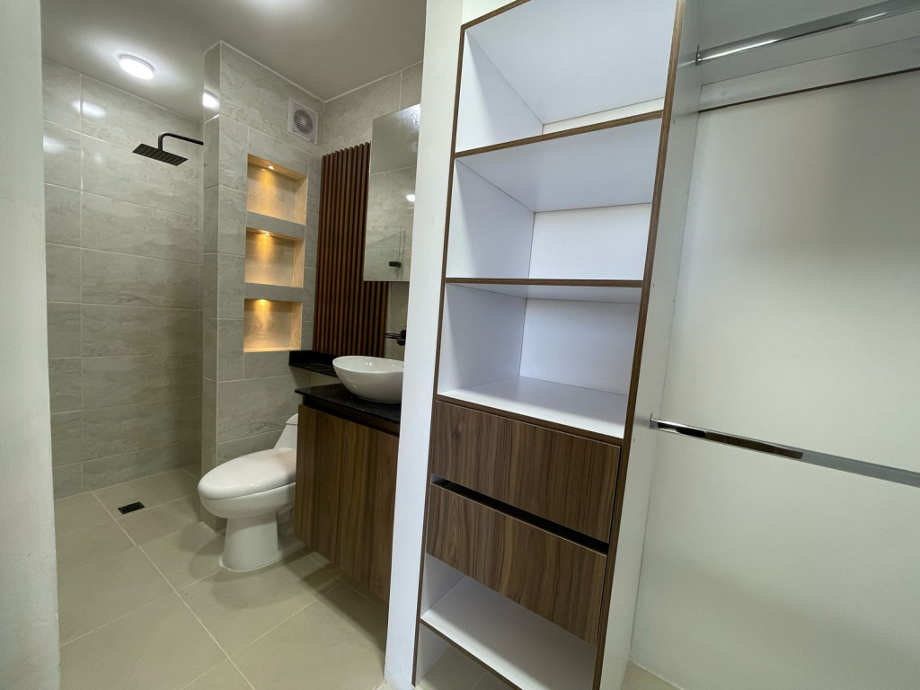Apartamento En Arriendo - Valle Del Lili, Cali
