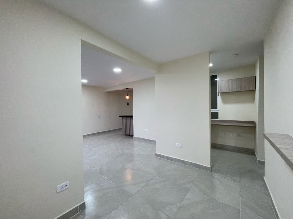 Apartamento En Arriendo - Las Vegas De Comfandi, Cali
