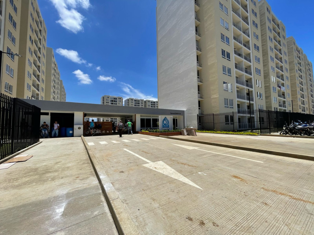 Apartamento En Arriendo - Las Vegas De Comfandi, Cali