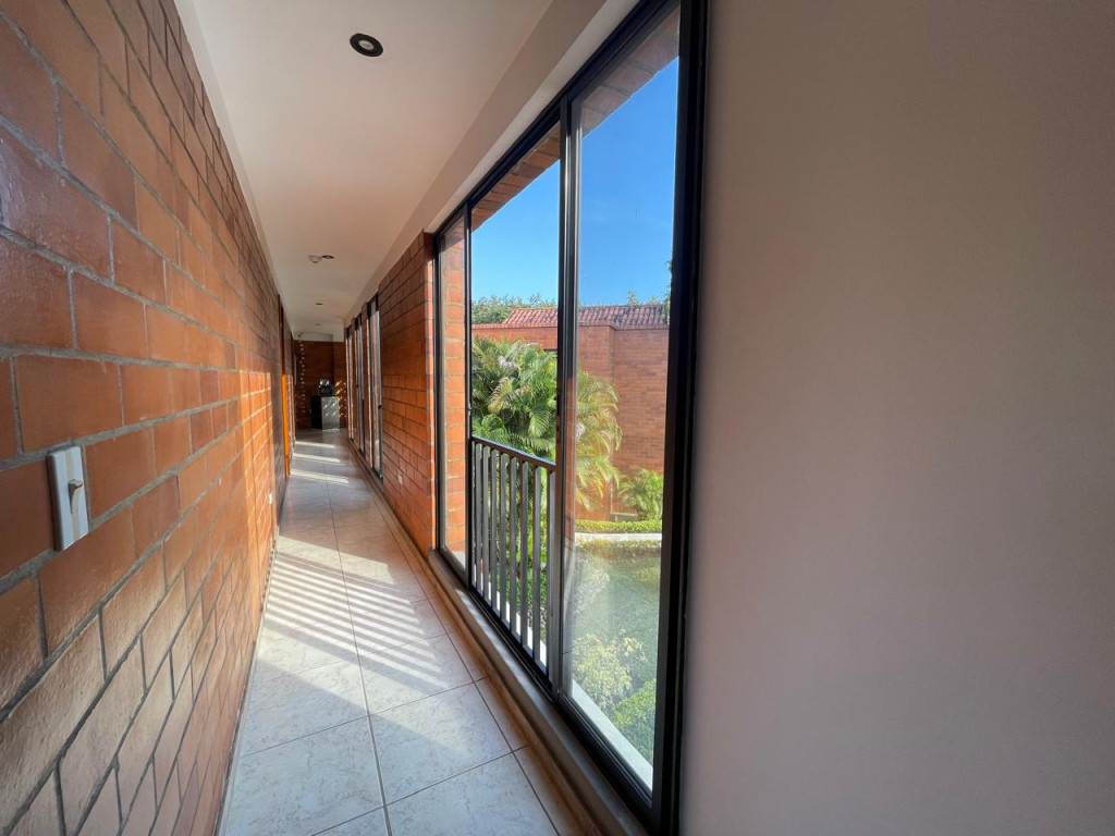 Casa En Arriendo - Ciudad Jardín, Cali
