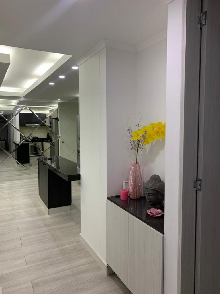 Apartamento En Venta - Valle Del Lili, Cali