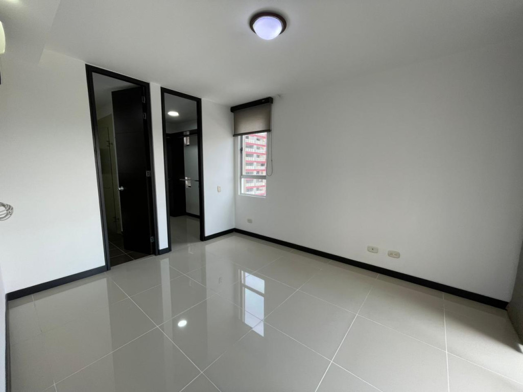 Apartamento En Arriendo - La Flora, Cali