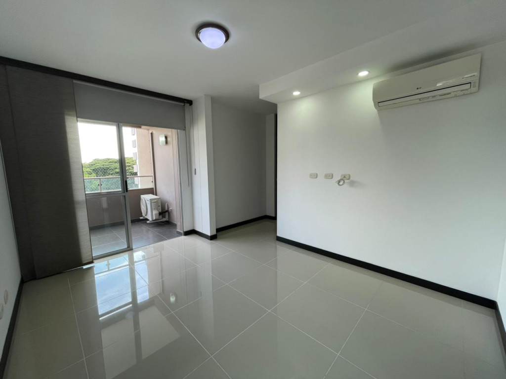 Apartamento En Arriendo - La Flora, Cali