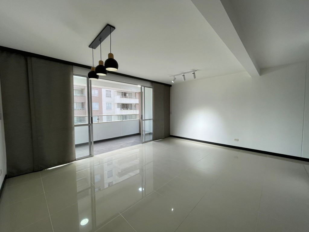 Apartamento En Arriendo - La Flora, Cali