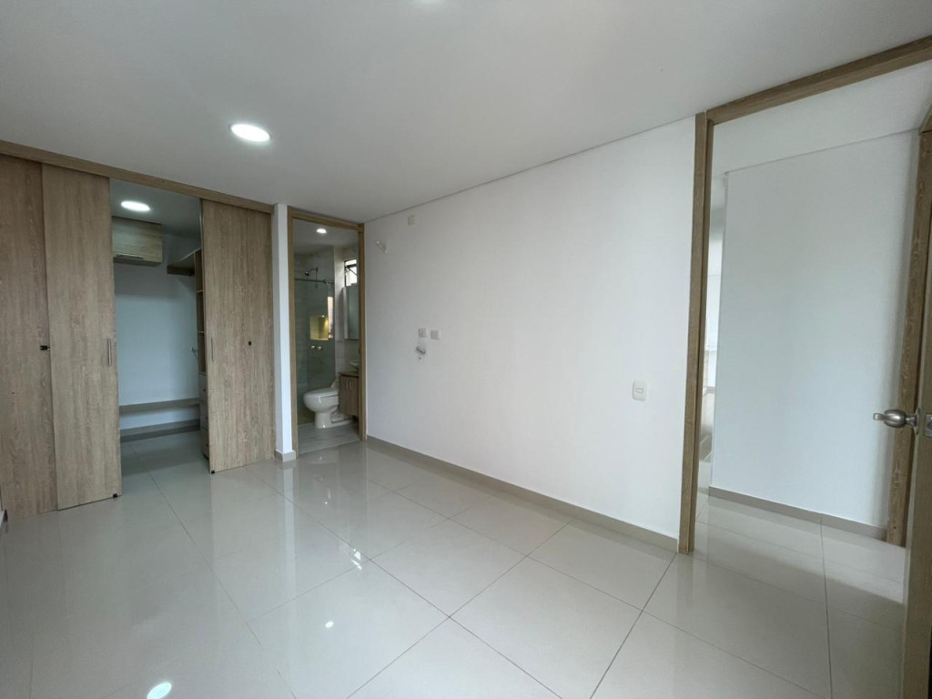 Apartamento En Arriendo - Valle Del Lili, Cali