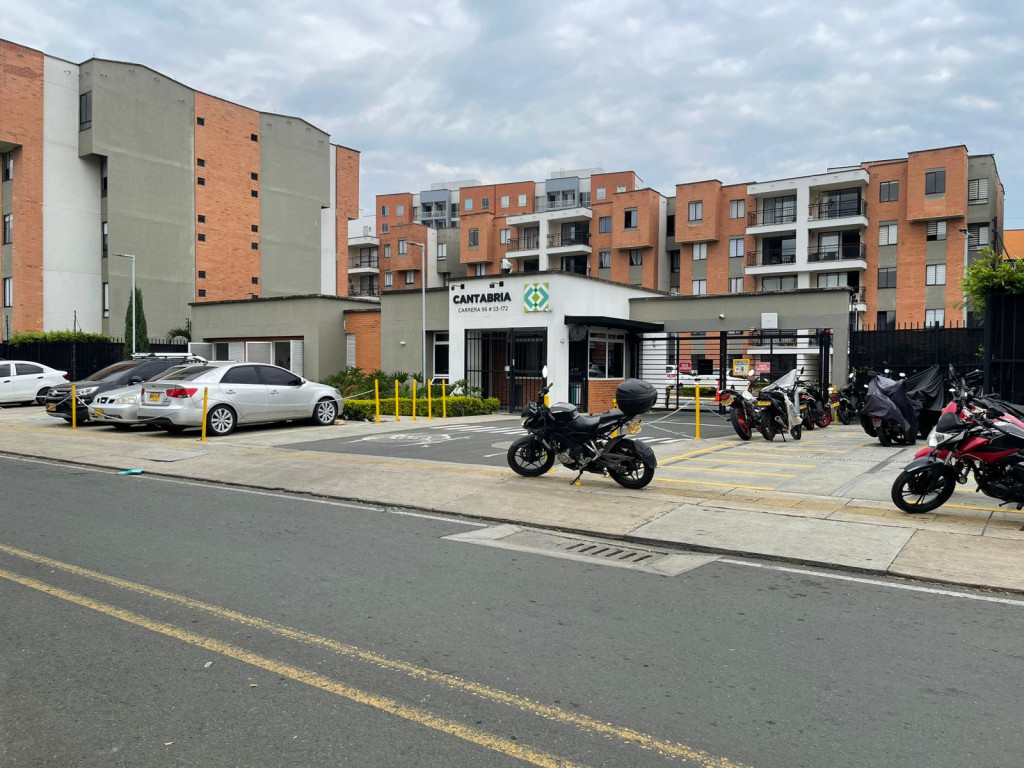 Apartamento En Arriendo - Valle Del Lili, Cali