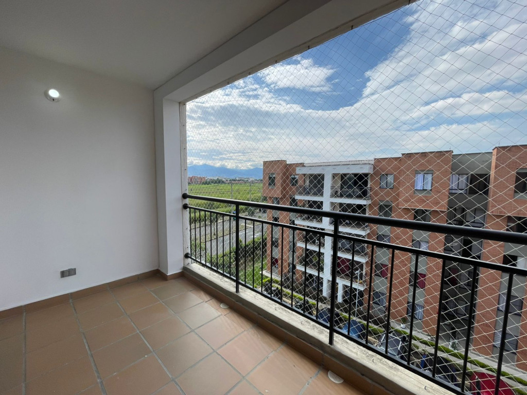 Apartamento En Arriendo - Valle Del Lili, Cali
