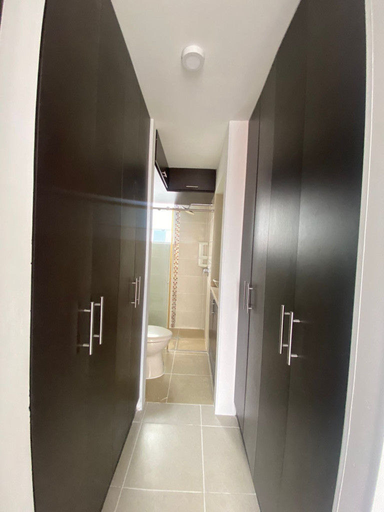 Apartamento En Venta - Valle Del Lili, Cali