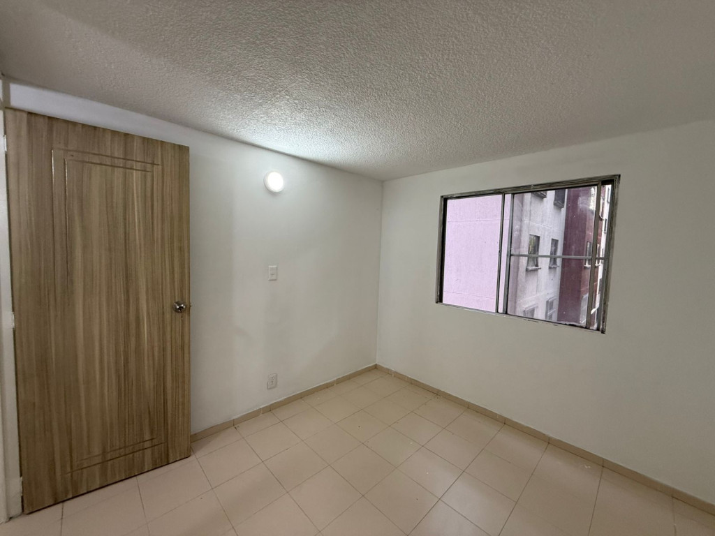 Apartamento En Venta - Cañaverales, Cali