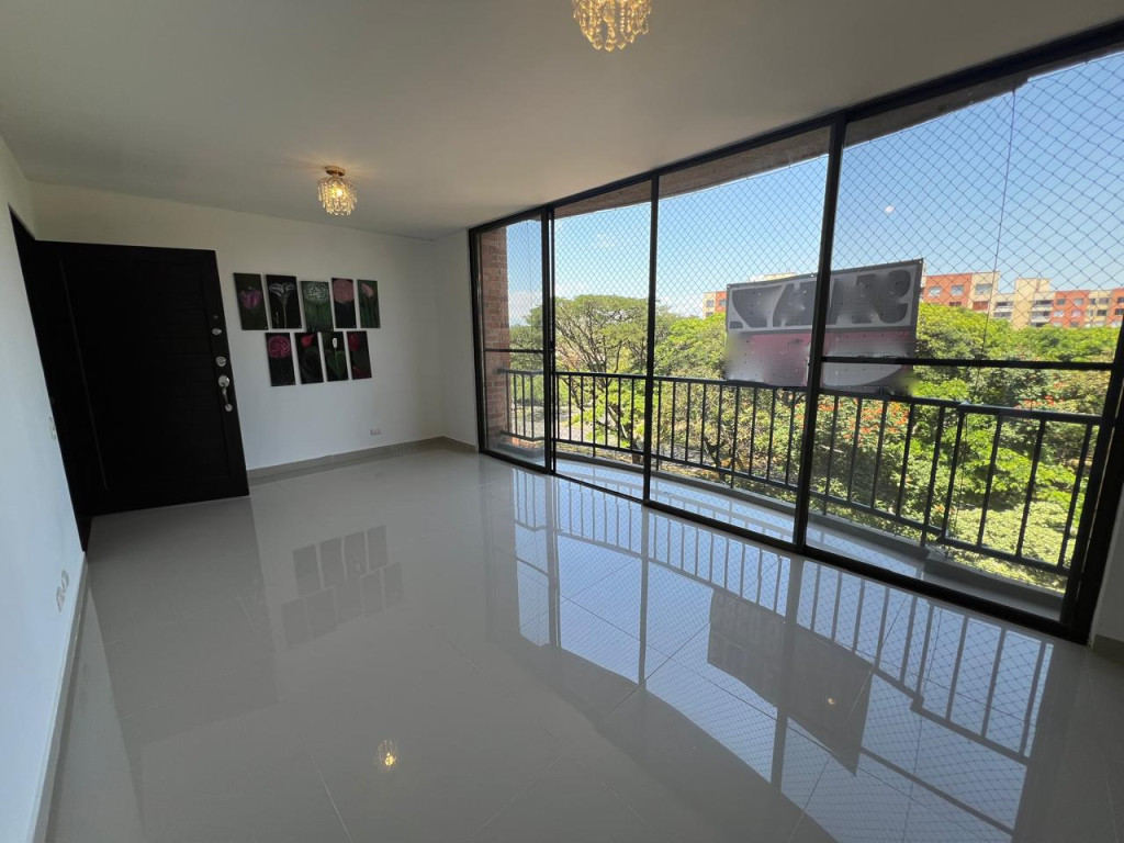 Apartamento En Venta - El Ingenio Ii, Cali