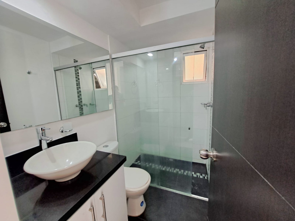 Apartamento En Venta - Valle Del Lili, Cali