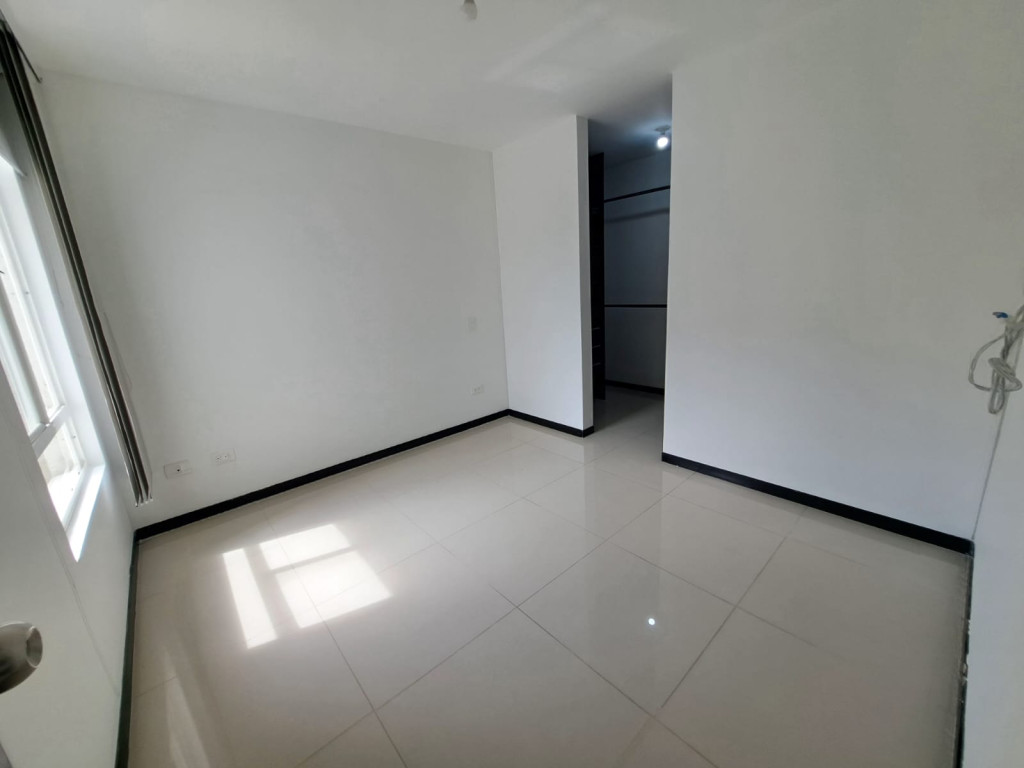 Apartamento En Venta - Valle Del Lili, Cali