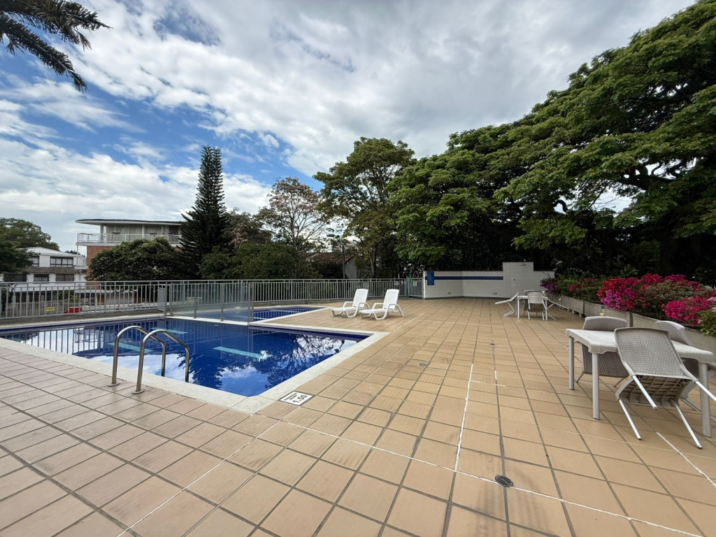 Apartamento En Arriendo - Capri, Cali