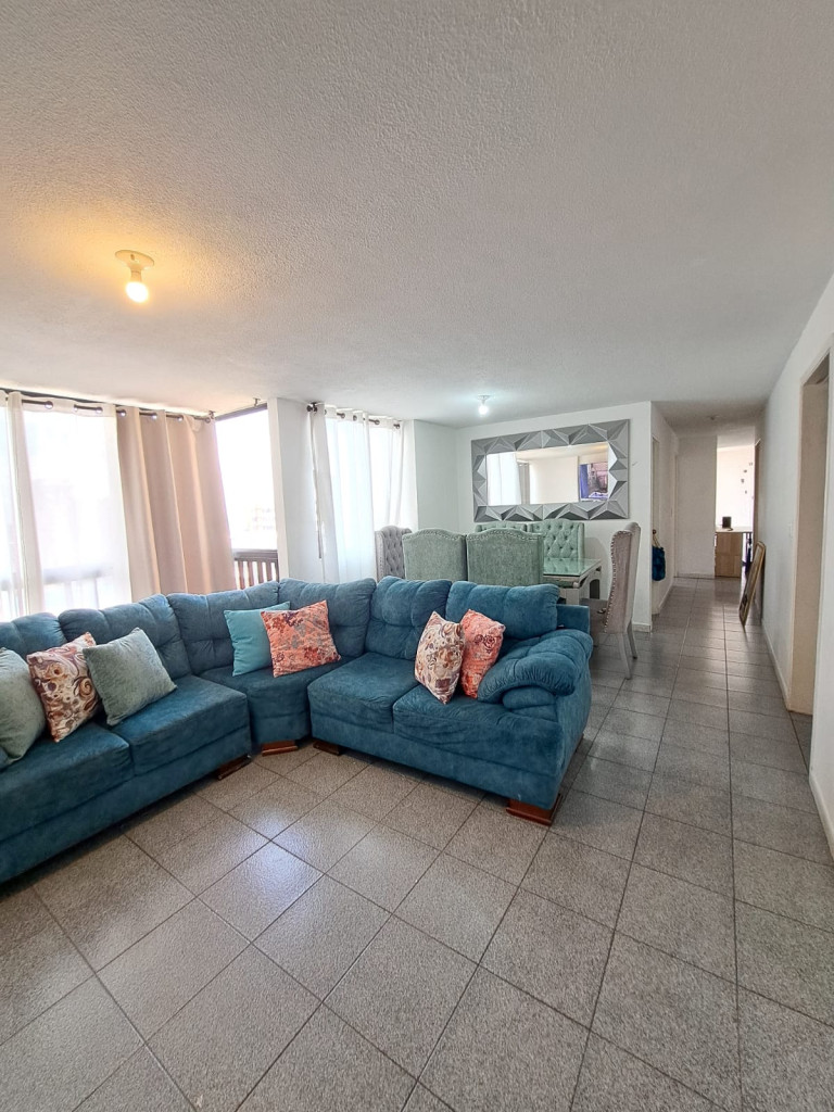 Apartamento En Venta - Los Cambulos, Cali