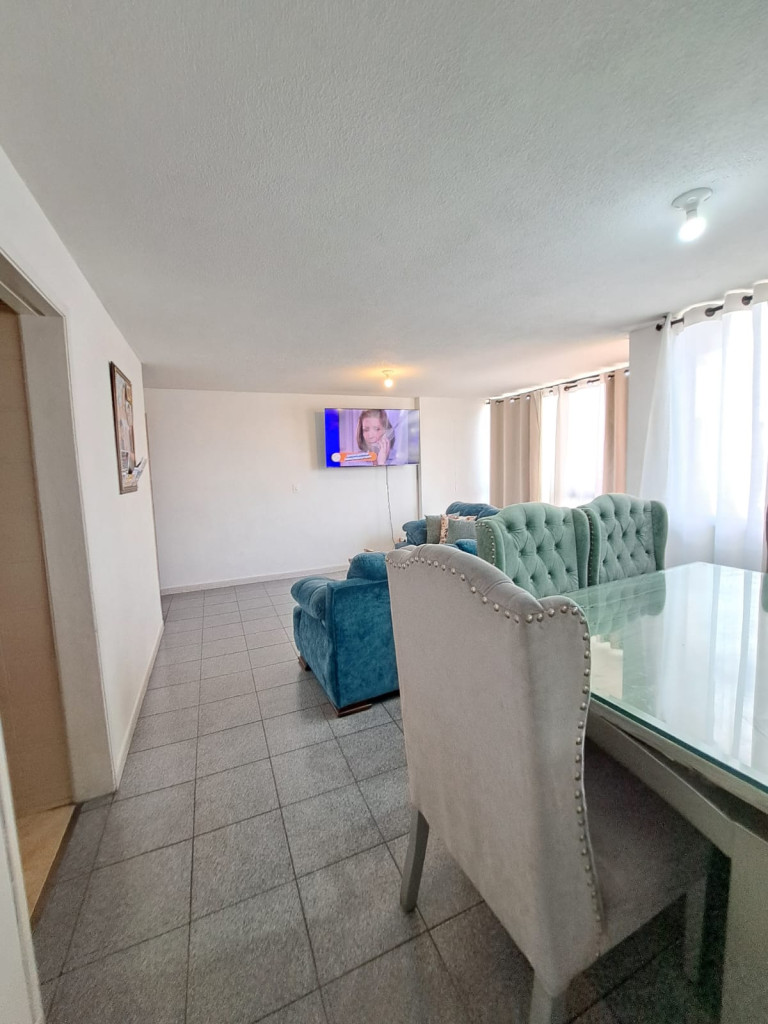 Apartamento En Venta - Los Cambulos, Cali