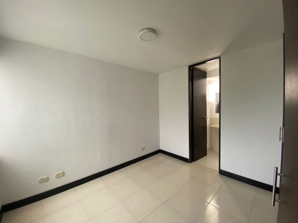 Apartamento En Venta - Caney, Cali