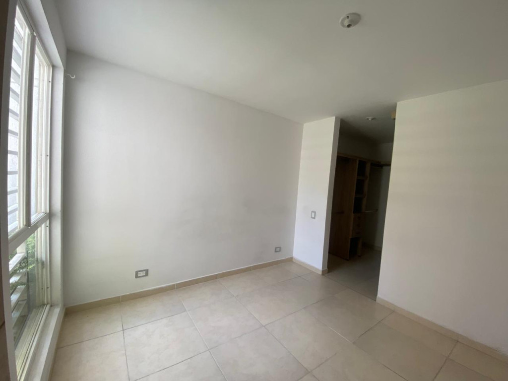 Apartamento En Venta - Valle Del Lili, Cali
