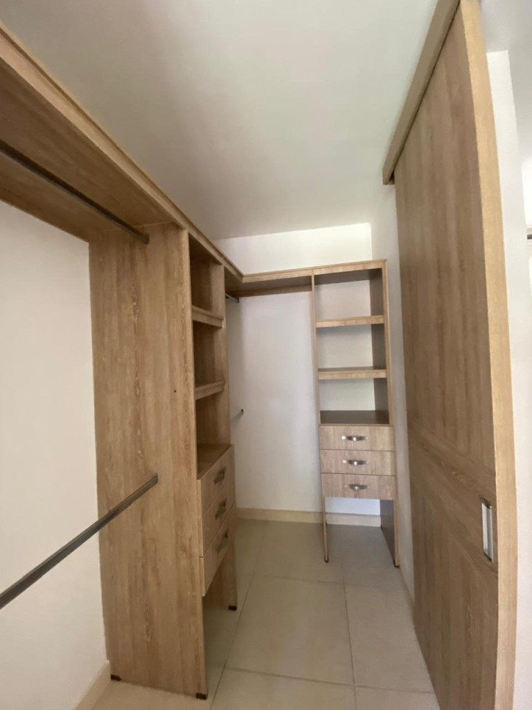 Apartamento En Venta - Valle Del Lili, Cali