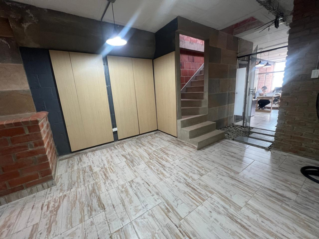 Comercial (Casa Para Comercio) En Venta - Calicanto, Cali