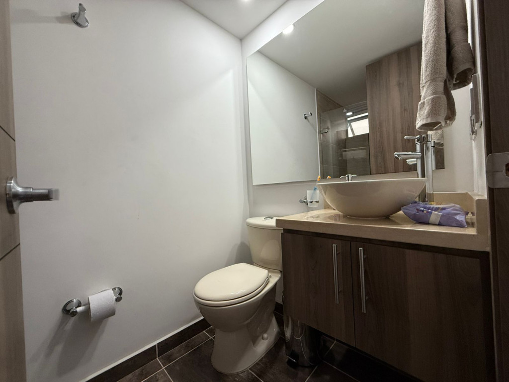 Apartamento En Venta - La Hacienda, Cali