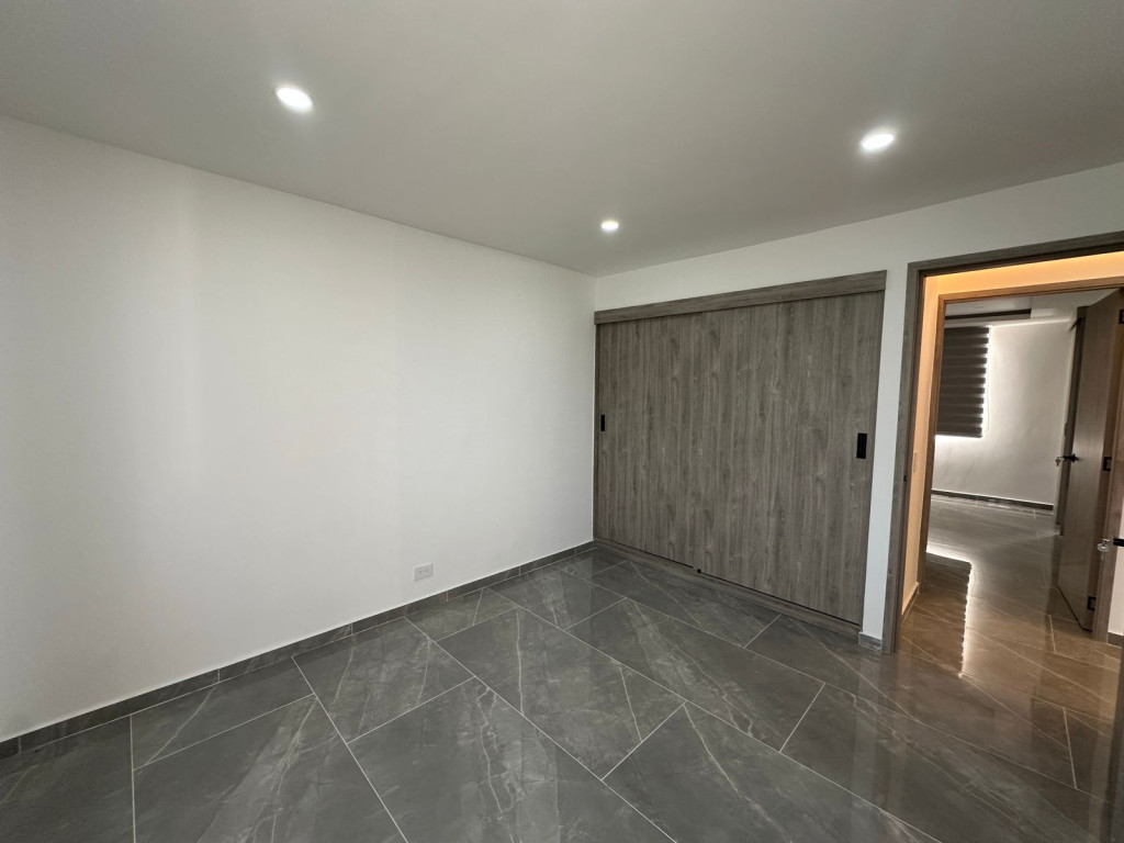 Apartamento En Venta - La Hacienda, Cali