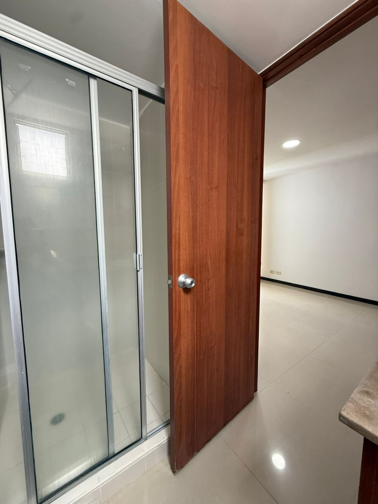 Apartamento En Venta - Valle Del Lili, Cali