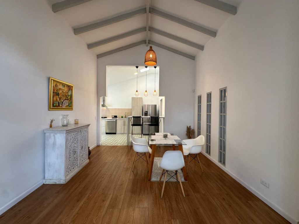 Casa En Venta - Ciudad Jardín, Cali