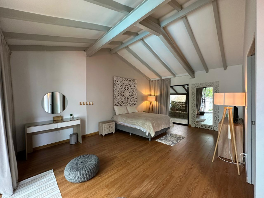 Casa En Venta - Ciudad Jardín, Cali