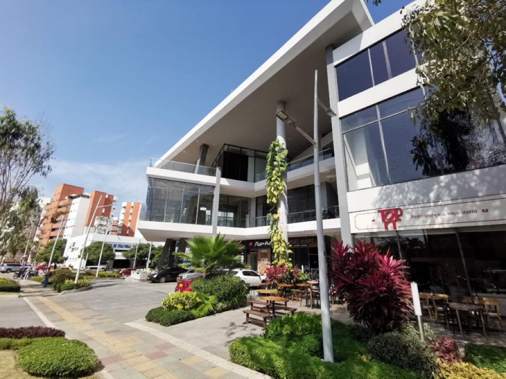 Local en Arriendo - Vista 2