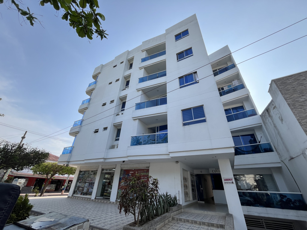APARTAMENTO Calle 58 # 21B - 5 Apto 201 Edificio COVICLOM, Los Andes, Barranquilla