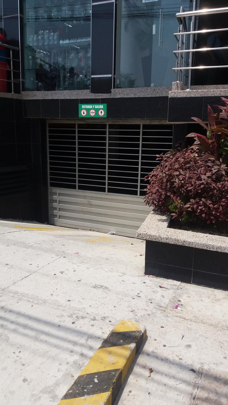 Oficina en Arriendo - Más
