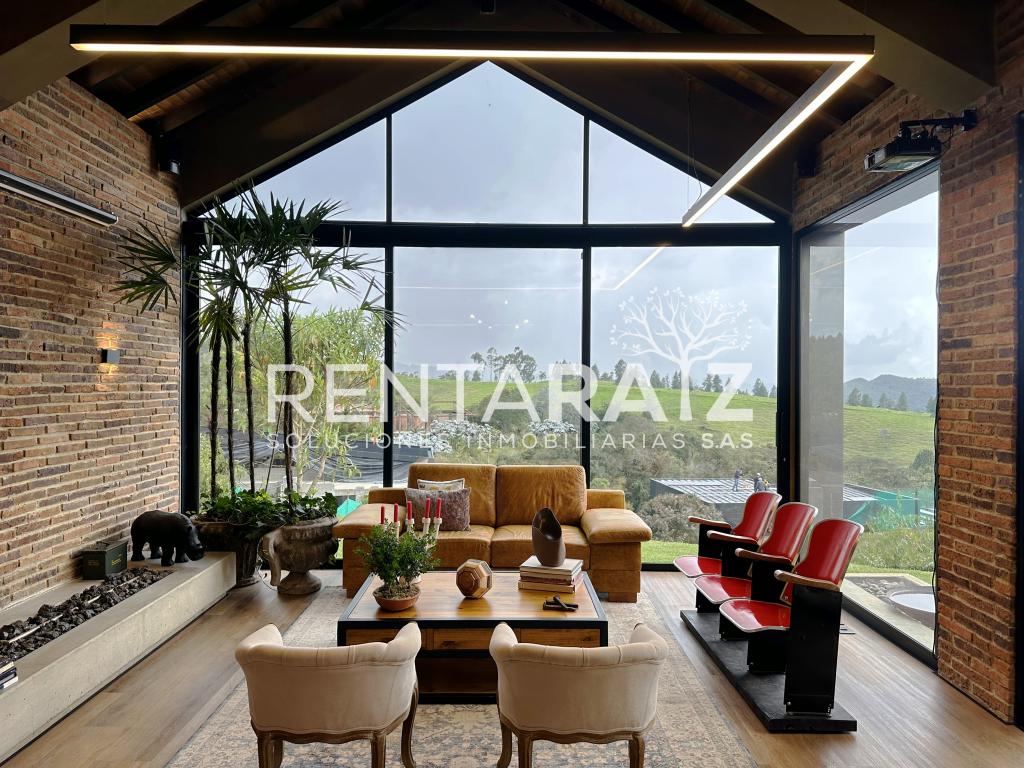 Foto Casa en Venta en Sur Oriente, Envigado, Antioquia - $ 3.500.000.000 - doVRAZ2936 - BienesOnLine
